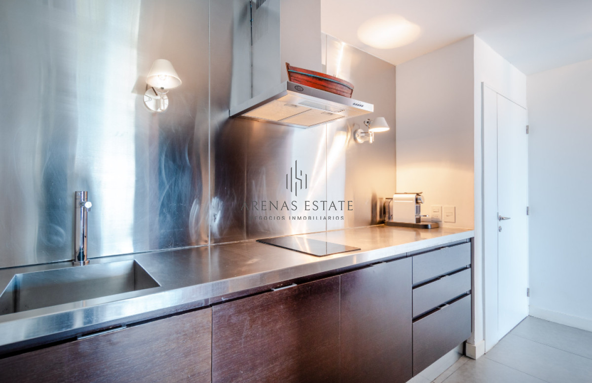 Apartamento ID.3282 - Vende apartamento con vista al mar de 2 dormitorios en Roosevelt, Punta del Este.