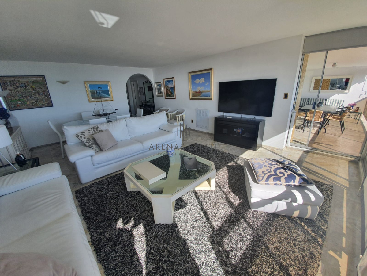 Apartamento ID.2059 - Departamento en venta, 3 dormitorios. Torre Tequendama