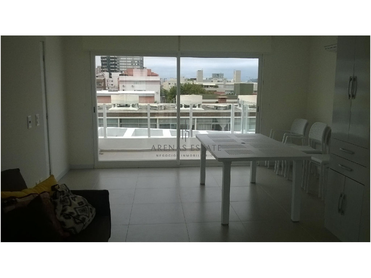 Apartamento ID.1020 - Apartamento de 2 dormitorios en La Península, Punta del Este