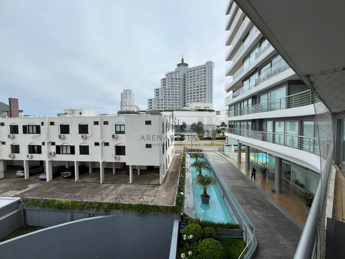 Apartamento ID.4041 - Alexander Collection Oportunidad a mts del mar