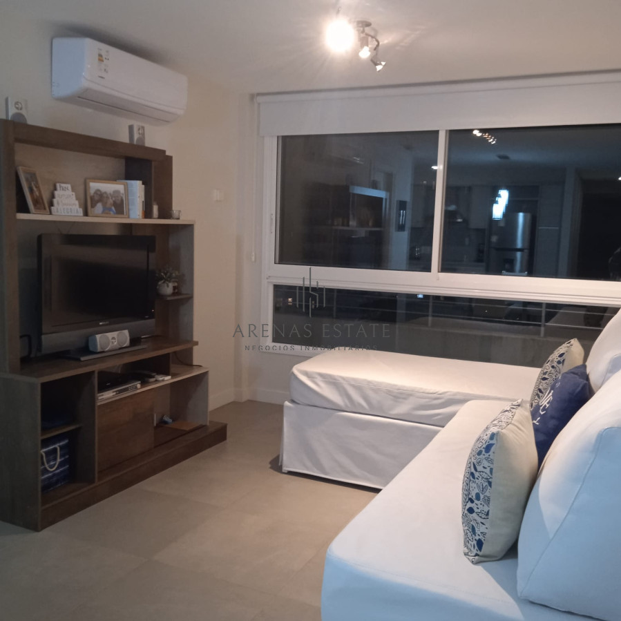Apartamento ID.3845 - Vende apartamento de 1 dormitorio en greenlife , Punta del Este 