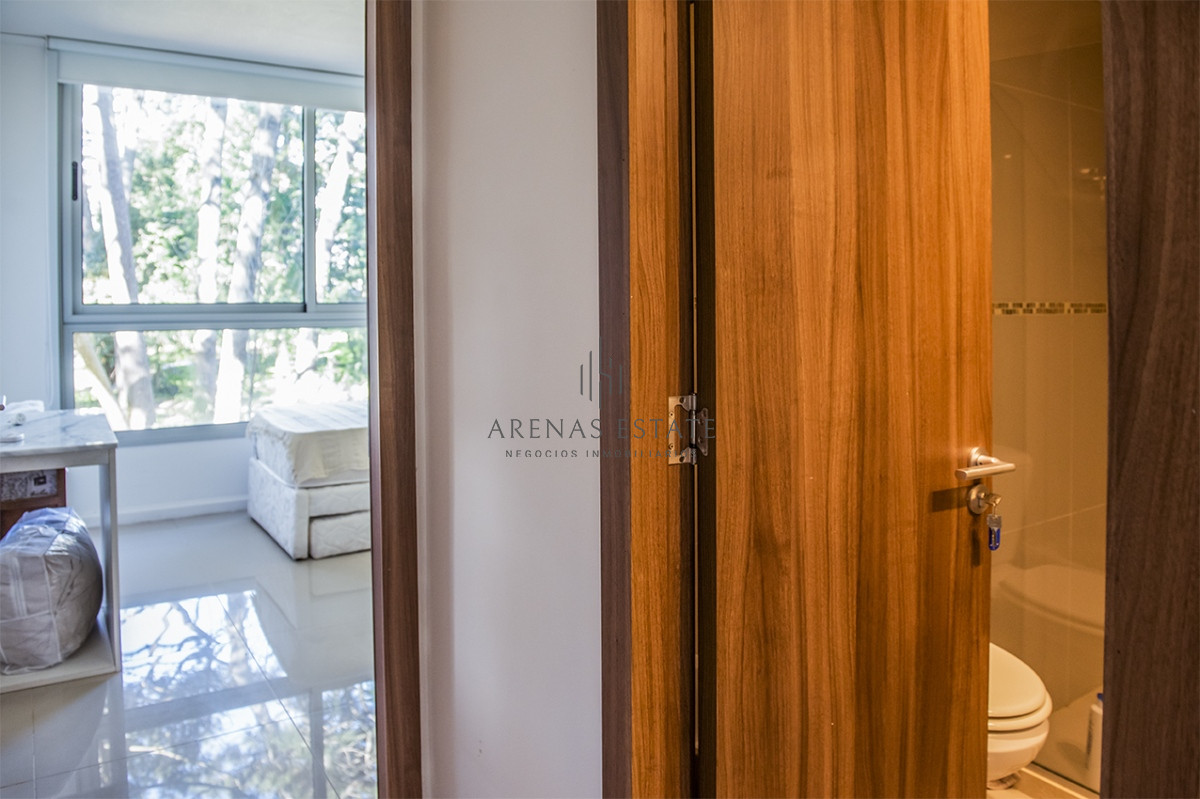 Apartamento ID.2561 - Apartamento en venta en Avenue Roosevelt, 2 dormitorios, bajos gastos comunes 