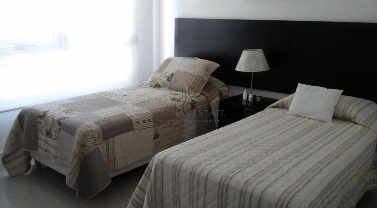 Apartamento ID.2527 - Departamento de 3 dormitorios en Edificio Forest Tower  , Punta del Este 