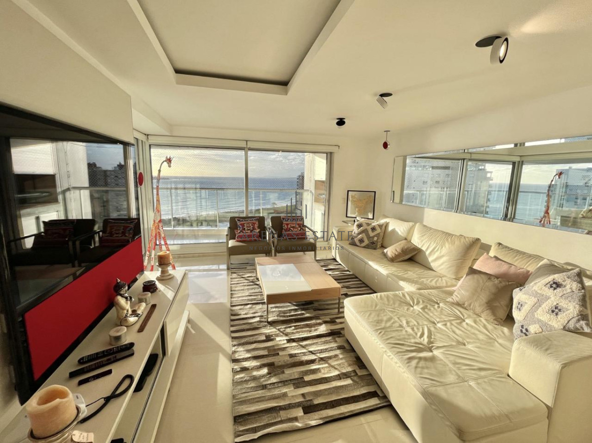 Apartamento ID.3473 - Apartamento  en Venta de 3 dormitorio en Playa Mansa , Torre Miami Boulevard