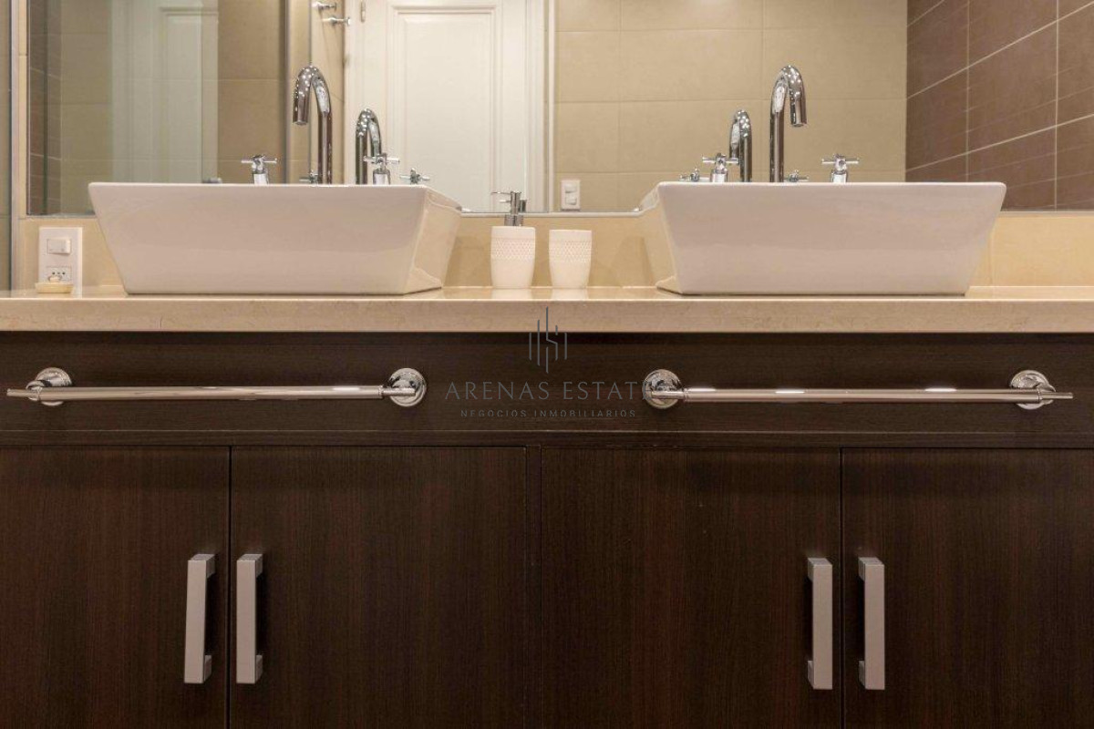 Apartamento ID.2531 - Hermoso Departamento de 2 dormitorios en venta en Torre Imperiale.