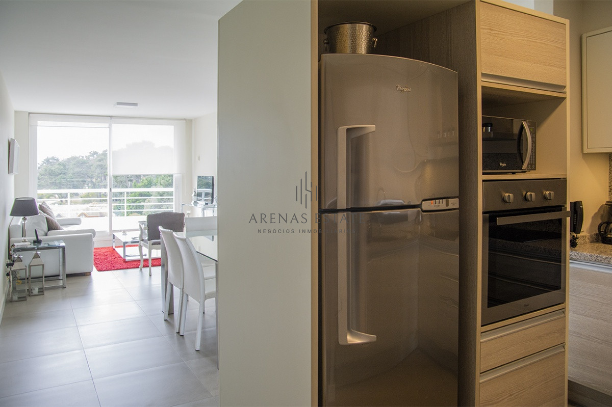 Apartamento ID.1027 - Departamento de 2 dormitorios en venta, Punta del Este