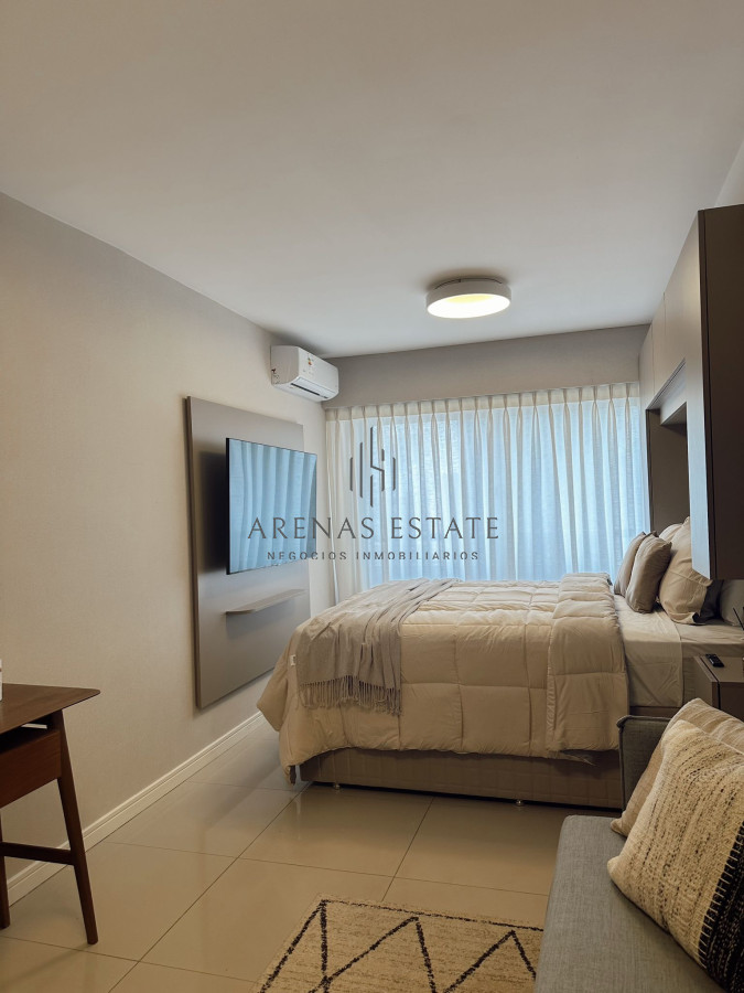 Apartamento ID.2594 - Monoambiente en Paseo de los Pocitos - A 2 cuadras de la Rambla