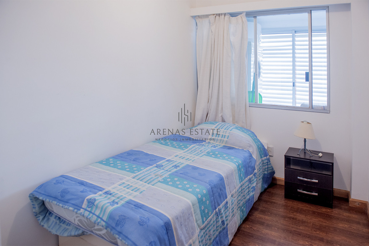 Apartamento ID.3554 - Vende apartamento de 3 dormitorios en Mansa, Punta del Este.