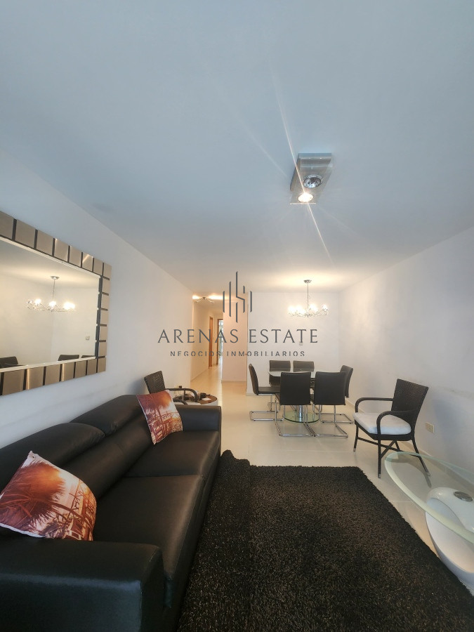 Apartamento ID.3157 - Departamento en venta en Seasons Tower, a metros del mar.