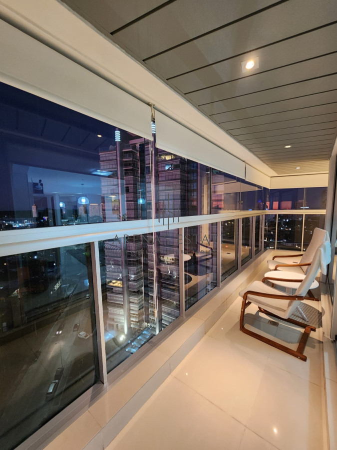 Apartamento ID.2408 - MIAMI BOULEVARD, PUNTA DEL ESTE, PLAYA MANSA, DOS DORMITORIOS , PRIMERAS PARADAS 