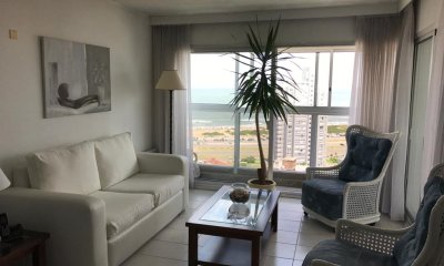 Apartamento de 2 Dormitorios en Brava - Punta del Este con excelentes amenities