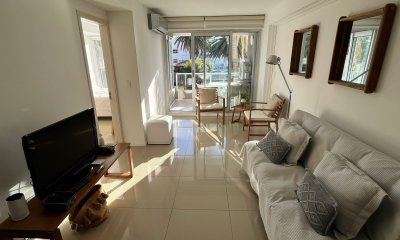 Vende apartamento de 1 dormitorio en gala puerto , Punta del Este