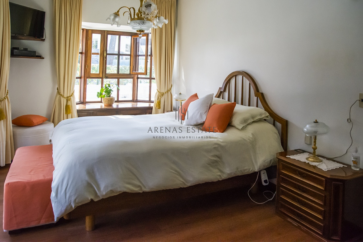 Casa ID.2844 - Casa en venta de 5 dormitorios en San Rafael , Punta del este 