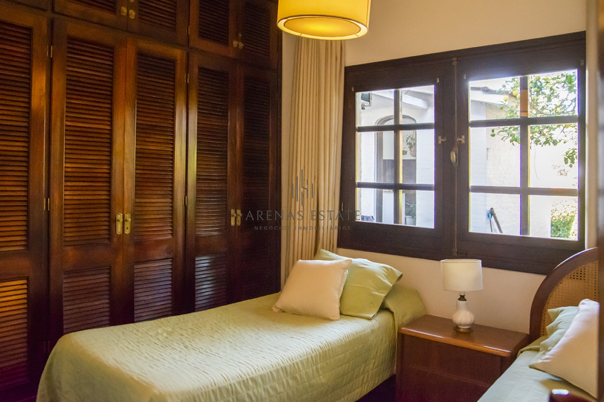 Casa ID.2844 - Casa en venta de 5 dormitorios en San Rafael , Punta del este 
