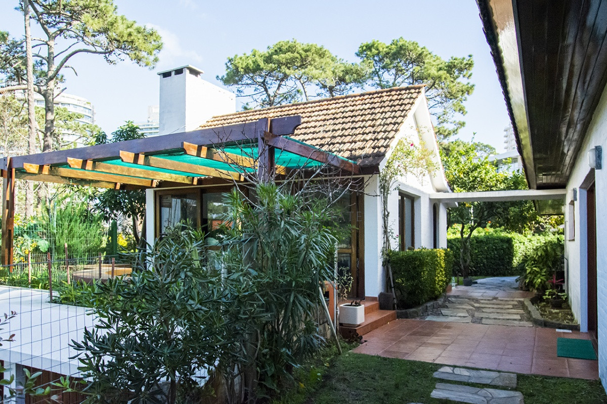 Casa ID.2844 - Casa en venta de 5 dormitorios en San Rafael , Punta del este 