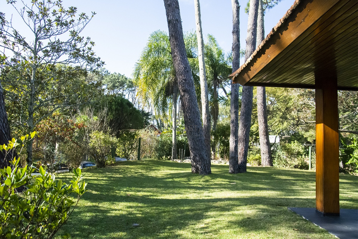 Casa ID.2844 - Casa en venta de 5 dormitorios en San Rafael , Punta del este 