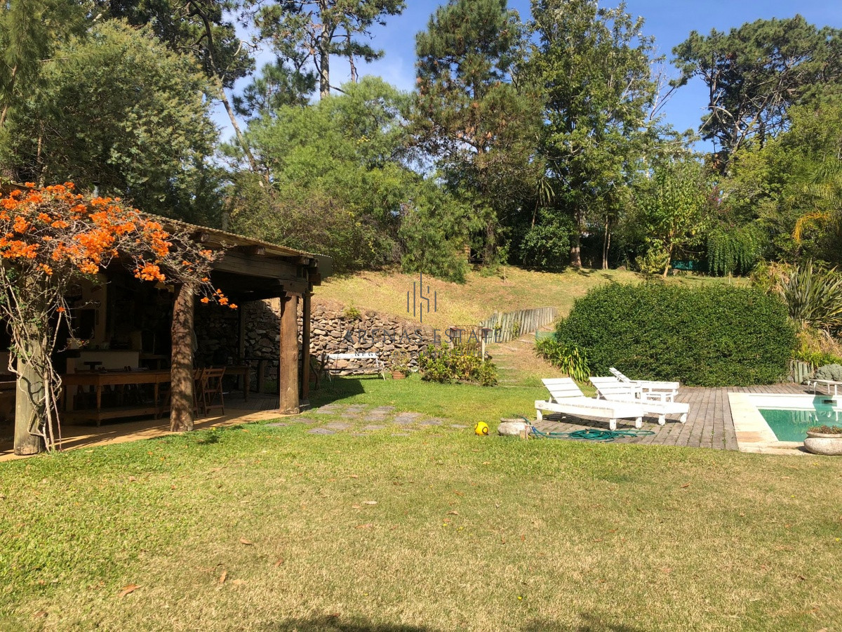 Casa ID.3952 - En una exelente ubicacion, una muy buena oportunidad 