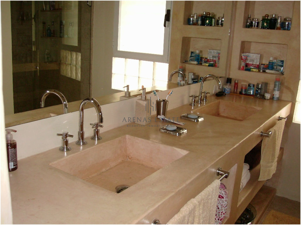 Casa ID.3952 - En una exelente ubicacion, una muy buena oportunidad 