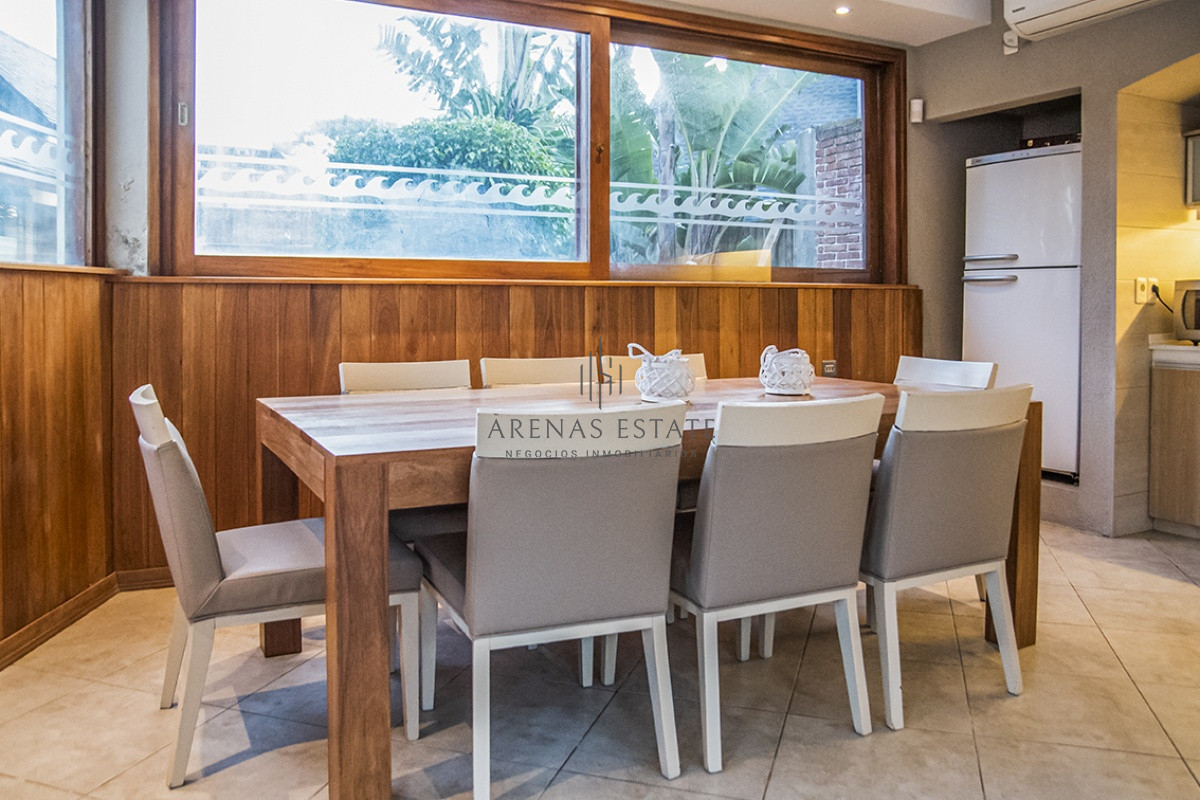 Casa ID.2868 - Hermosa casa en venta en Punta del Este