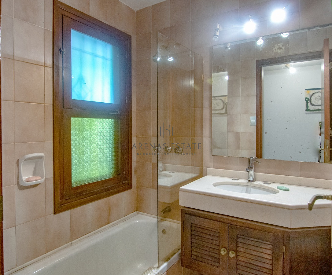 Casa ID.2872 - Espectacular chalet de gran tamaño, zona del Golf.