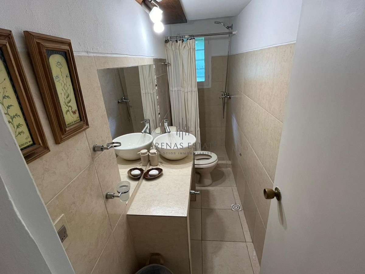 Casa ID.2416 - Casa en impecable estado, de 3 dormitorios en San Rafael Punta del Este 