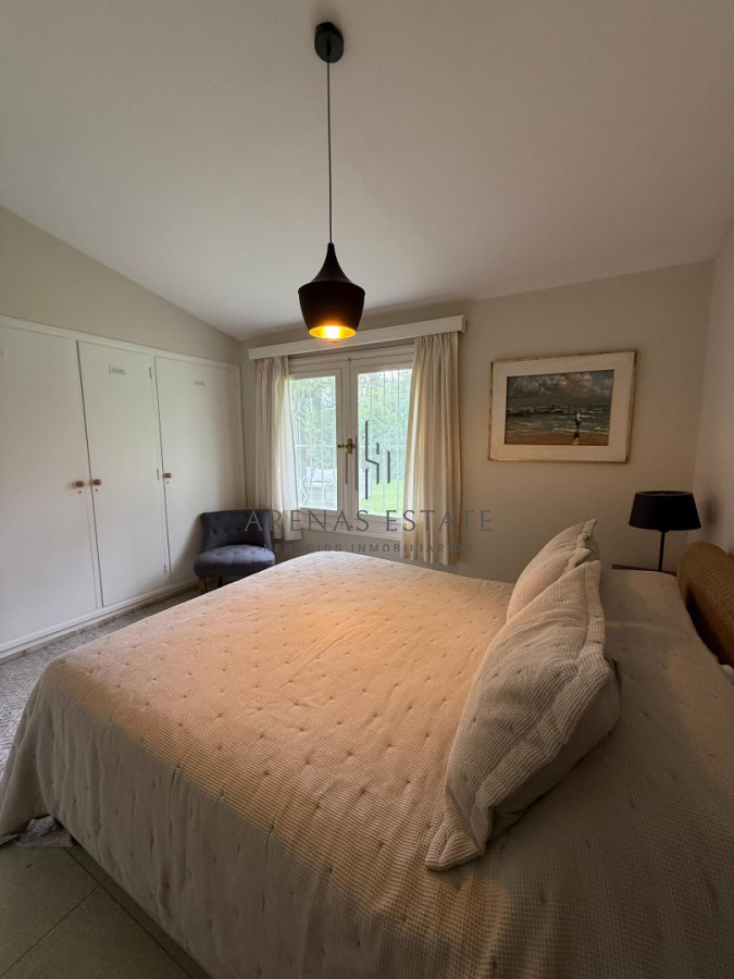 Casa ID.2416 - Casa en impecable estado, de 3 dormitorios en San Rafael Punta del Este 