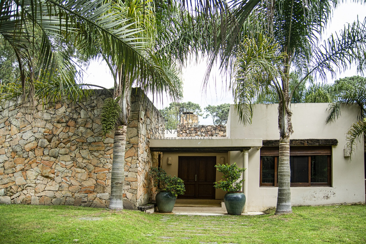 Casa ID.3952 - En una exelente ubicacion, una muy buena oportunidad 