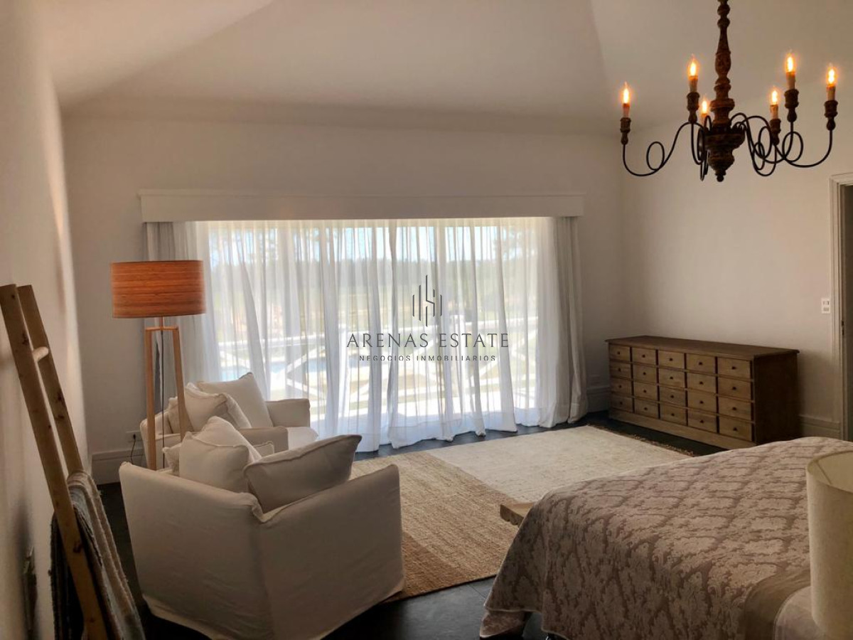 Casa ID.4008 - CASA CON ESTILO Y DISEÑO
