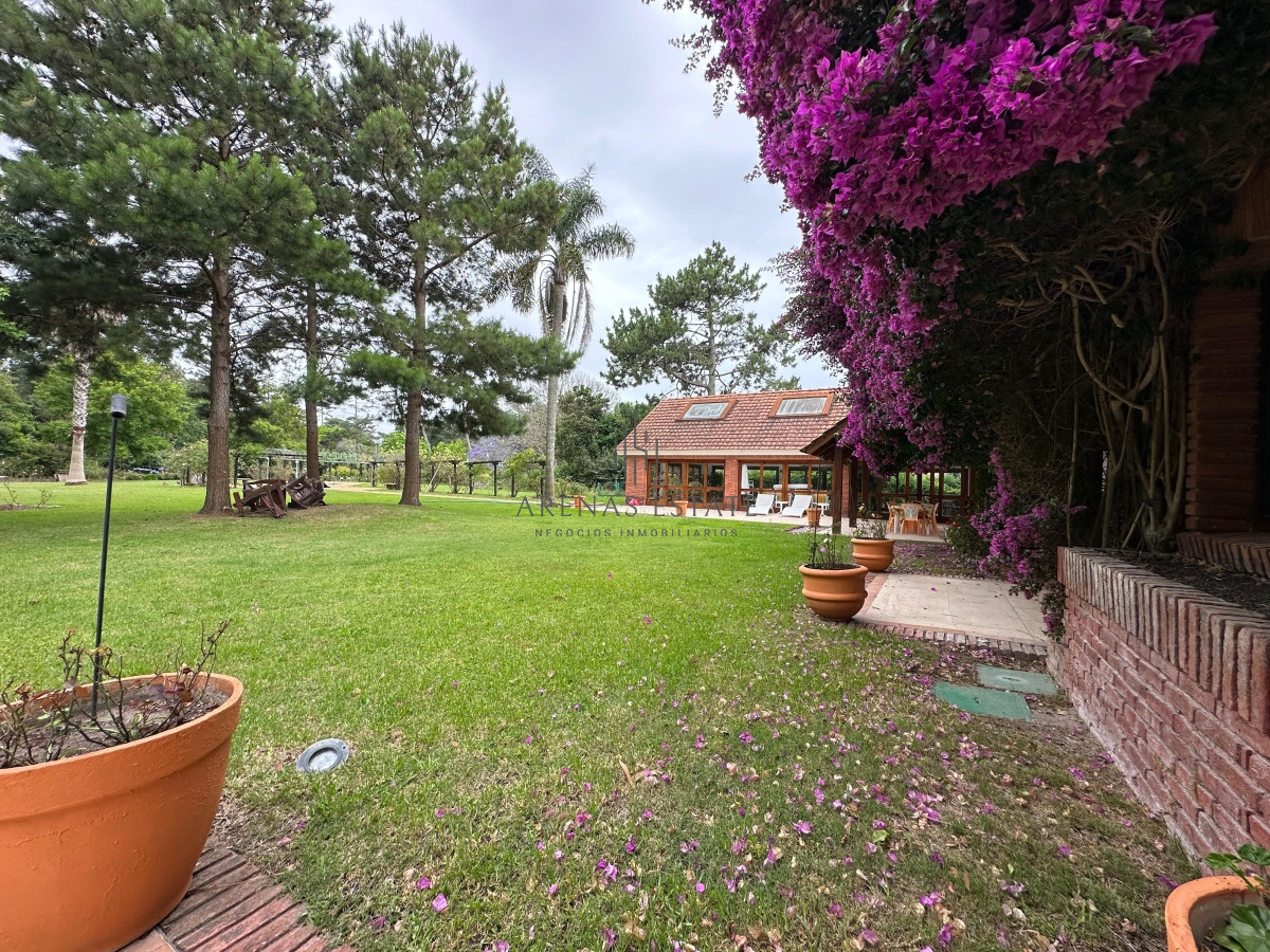 Casa ID.2387 - Propiedad exclusiva ubicada en Golf, Punta del este 