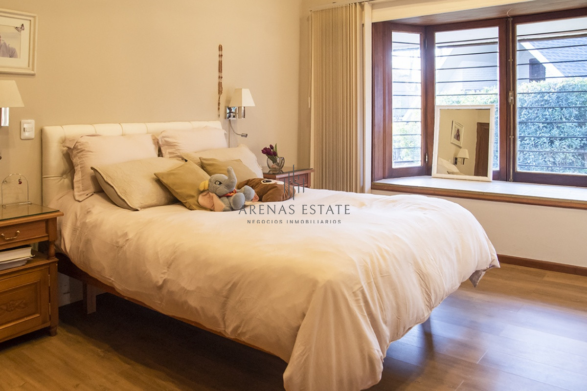 Casa ID.2868 - Hermosa casa en venta en Punta del Este