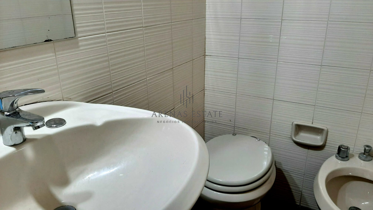 Casa ID.2834 - Departamento de 4 dormitorios en venta en Playa Brava