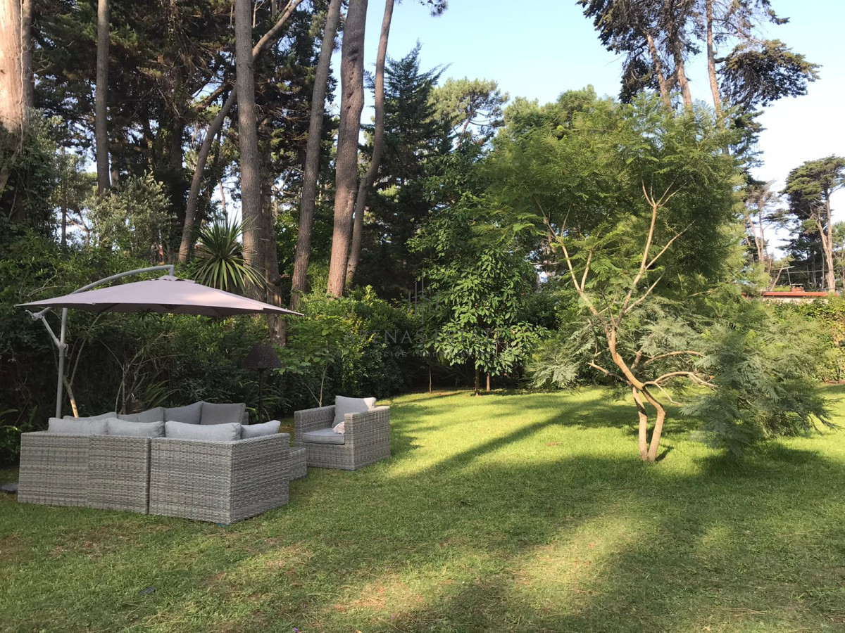 Casa ID.2416 - Casa en impecable estado, de 3 dormitorios en San Rafael Punta del Este 