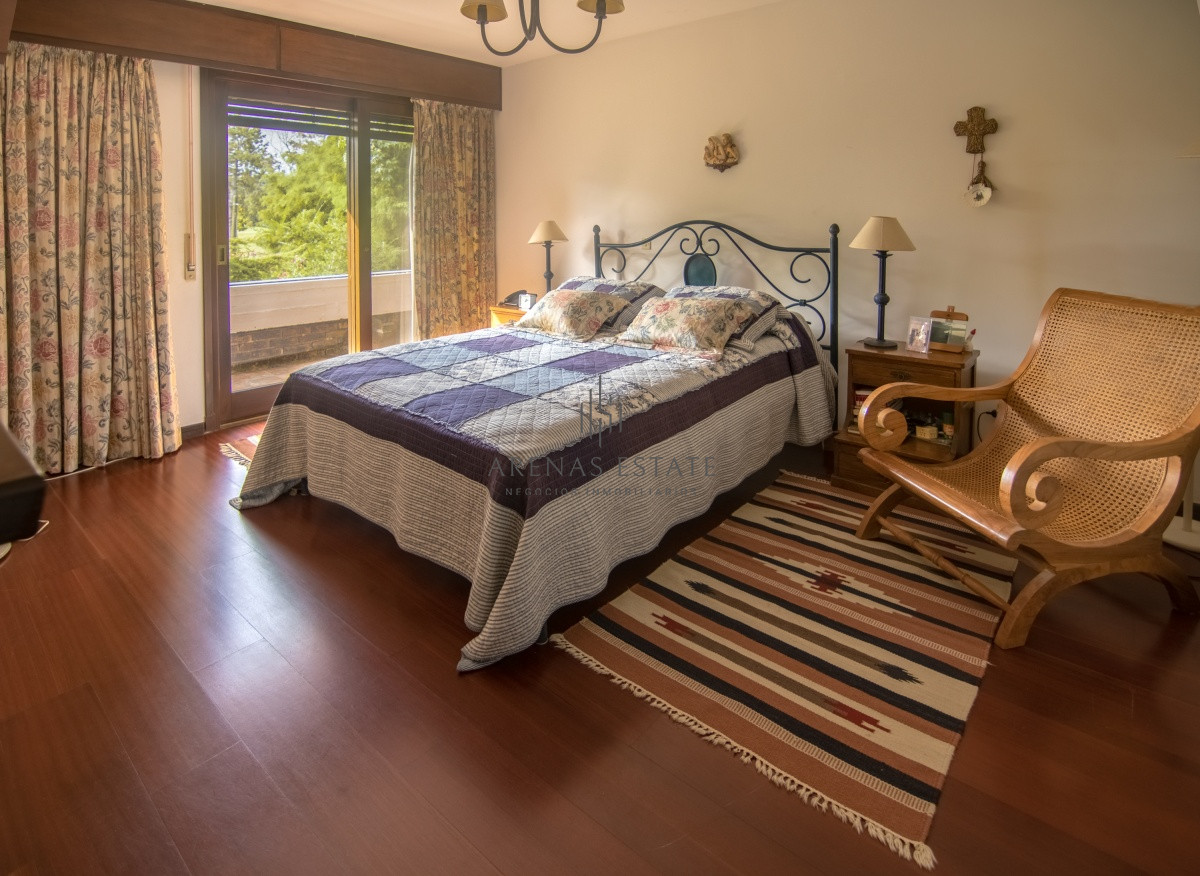 Casa ID.2872 - Espectacular chalet de gran tamaño, zona del Golf.