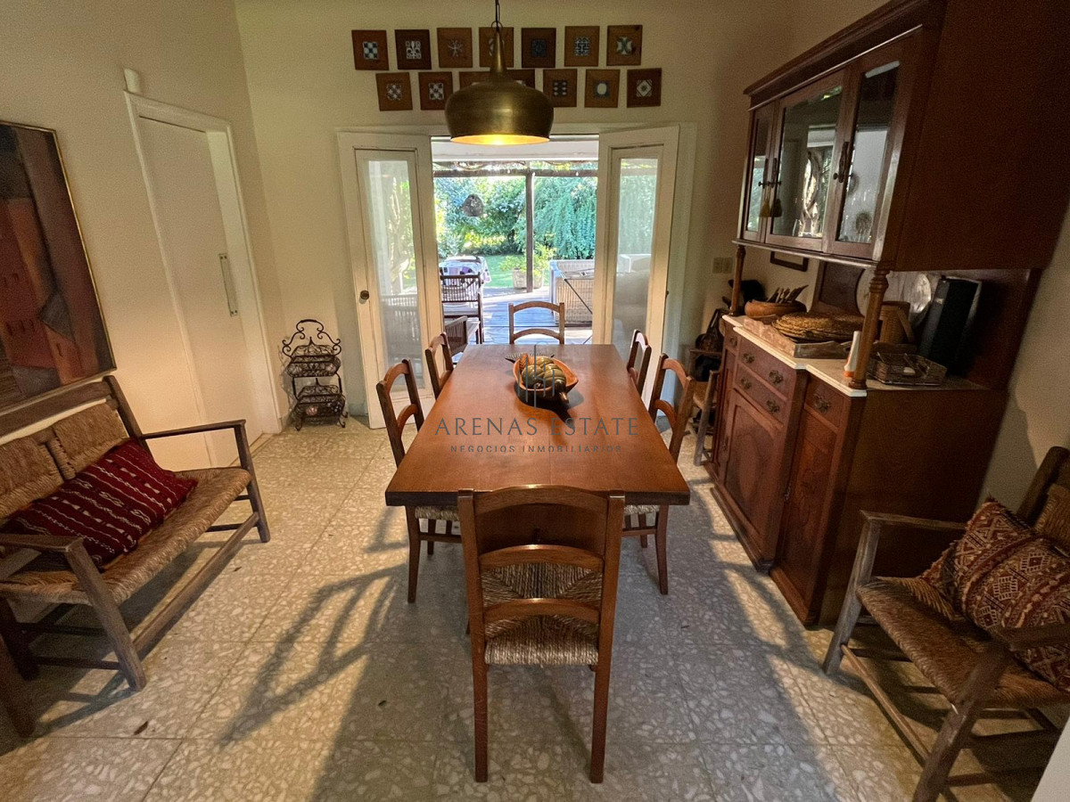 Casa ID.2416 - Casa en impecable estado, de 3 dormitorios en San Rafael Punta del Este 