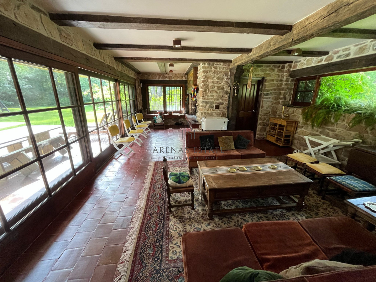 Casa ID.3955 - Hermosa mansión en Golf de 6 dormitorios , Punta del Este
