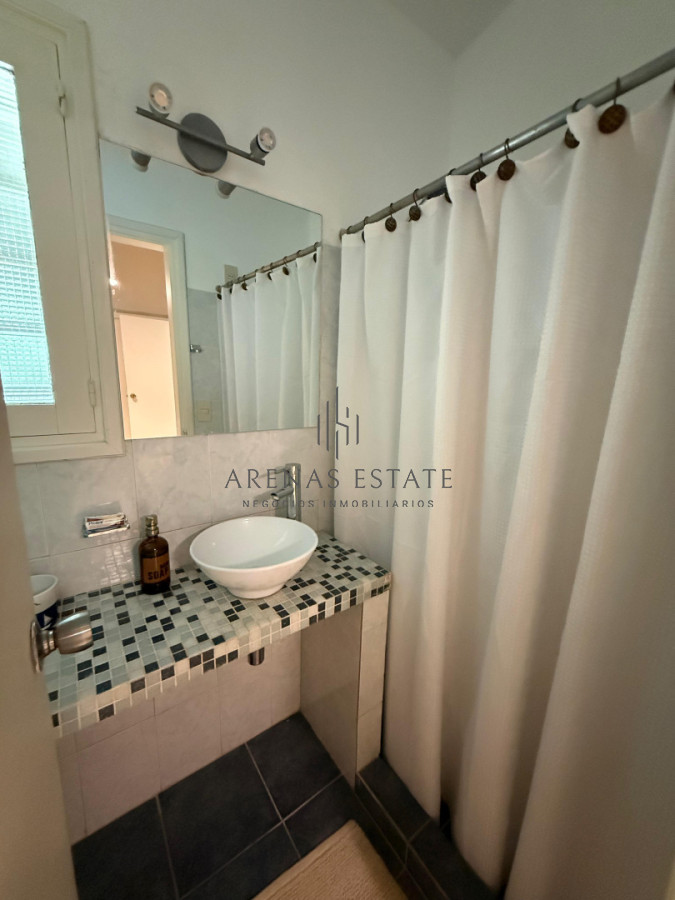 Casa ID.2416 - Casa en impecable estado, de 3 dormitorios en San Rafael Punta del Este 