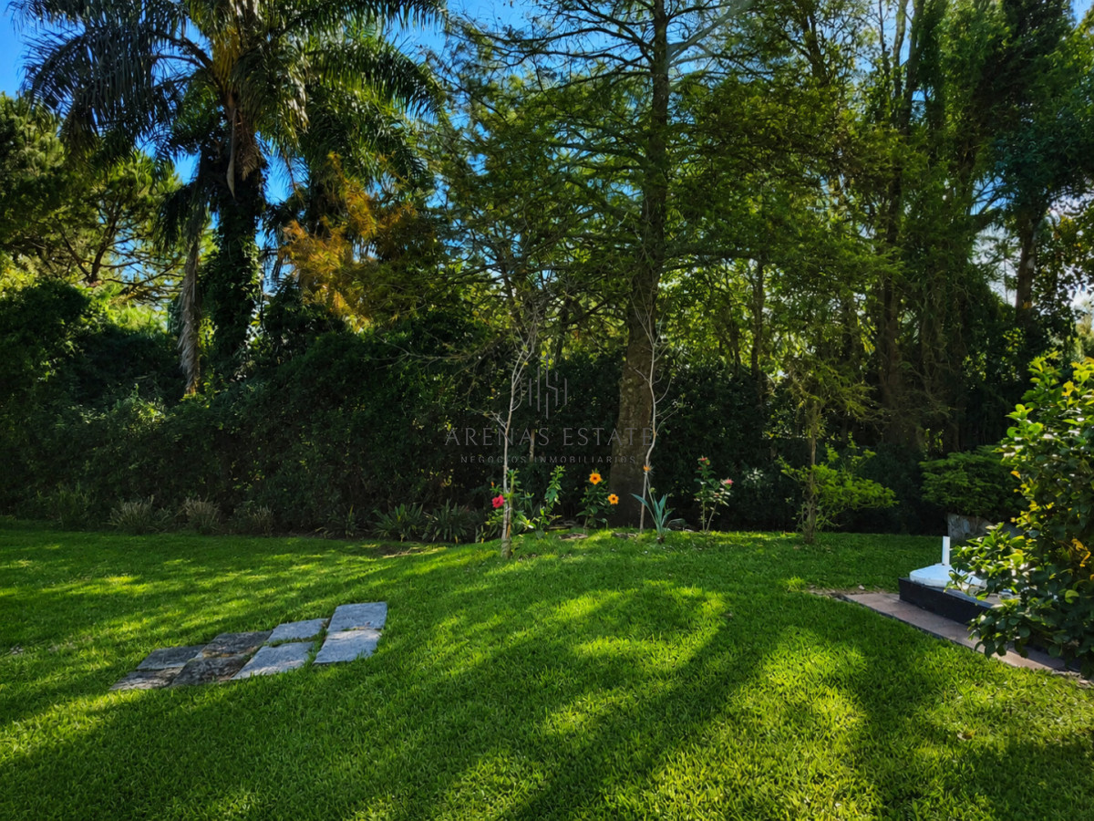 Casa ID.4632 - En venta casa de 3 dormitorios en Maldonado