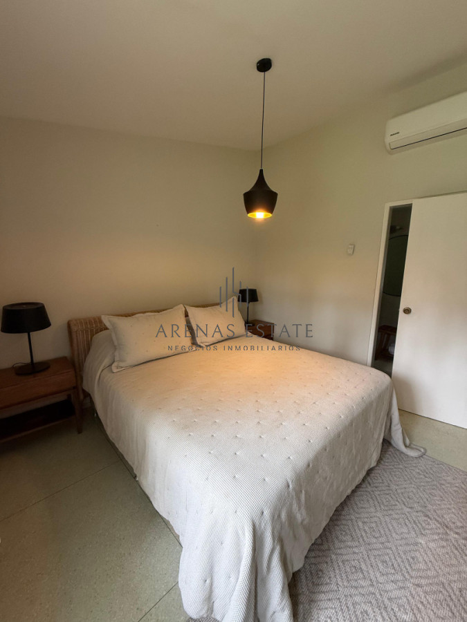 Casa ID.2416 - Casa en impecable estado, de 3 dormitorios en San Rafael Punta del Este 