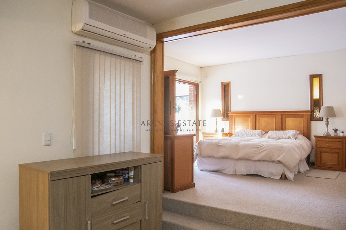 Casa ID.2868 - Hermosa casa en venta en Punta del Este