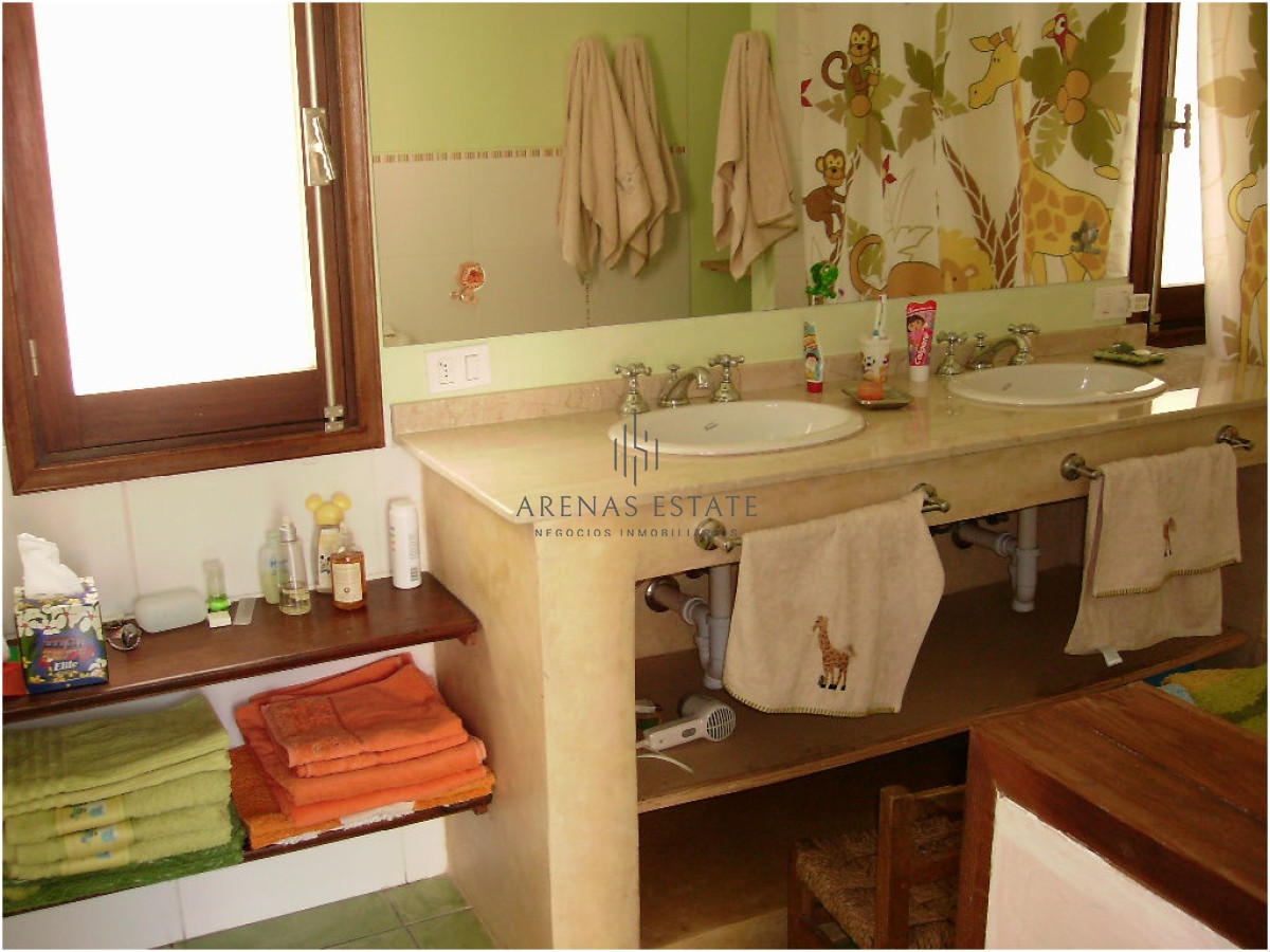 Casa ID.3952 - En una exelente ubicacion, una muy buena oportunidad 