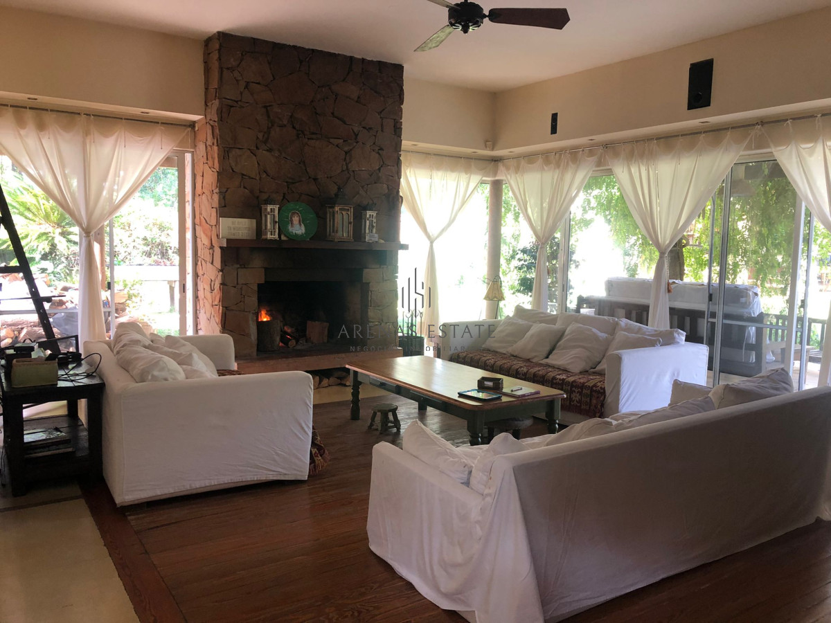 Casa ID.3952 - En una exelente ubicacion, una muy buena oportunidad 