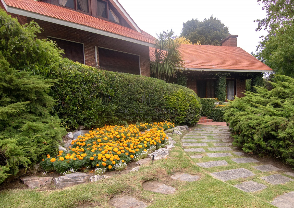 Casa ID.2872 - Espectacular chalet de gran tamaño, zona del Golf.
