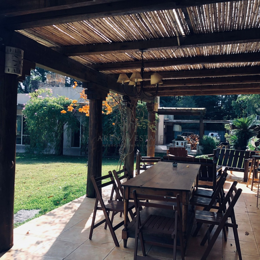 Casa ID.3952 - En una exelente ubicacion, una muy buena oportunidad 