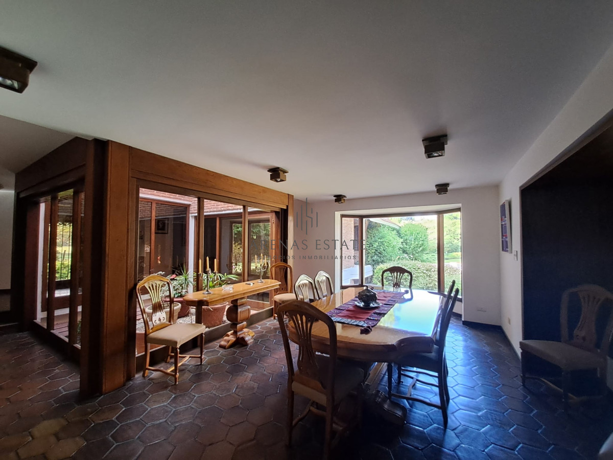 Casa ID.2872 - Espectacular chalet de gran tamaño, zona del Golf.