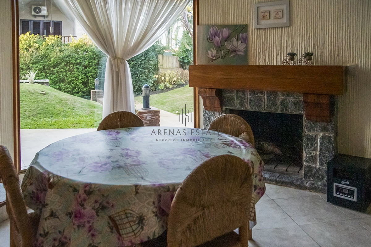 Casa ID.2868 - Hermosa casa en venta en Punta del Este