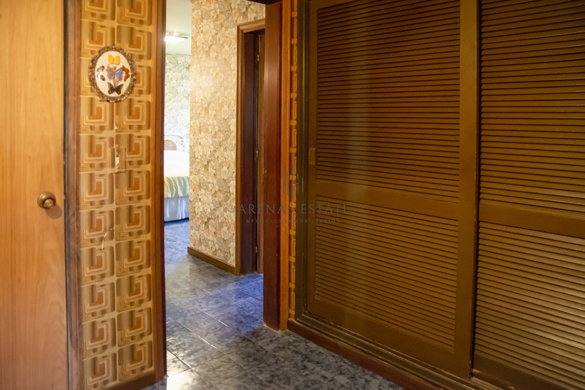 Casa ID.2418 - Hermosa casa en venta a pocos metros del mar.