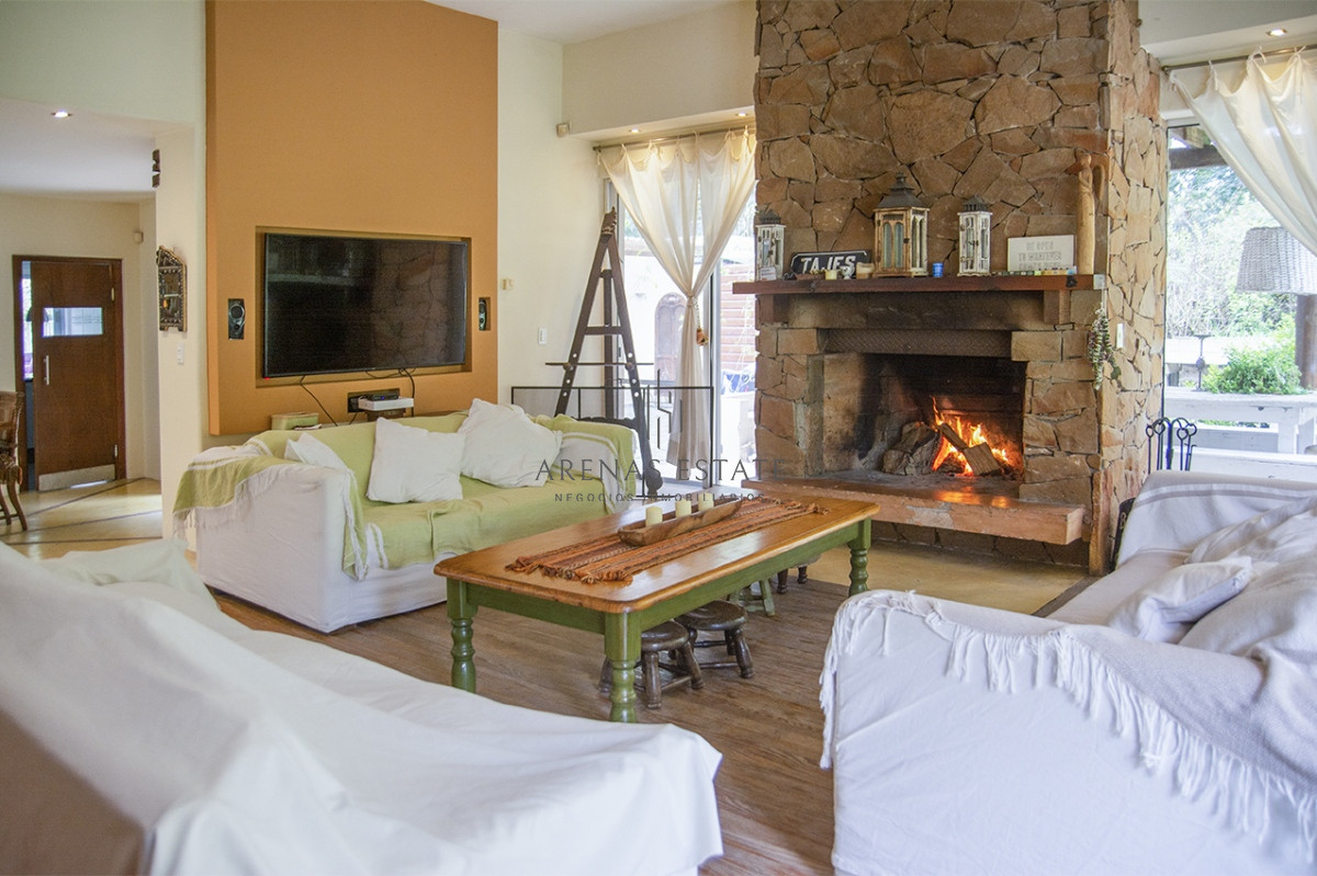 Casa ID.3952 - En una exelente ubicacion, una muy buena oportunidad 