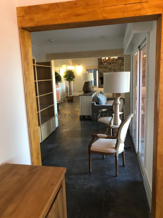 Casa ID.4008 - CASA CON ESTILO Y DISEÑO