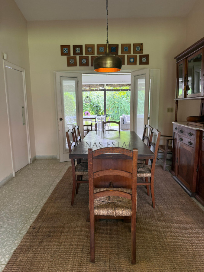 Casa ID.2416 - Casa en impecable estado, de 3 dormitorios en San Rafael Punta del Este 