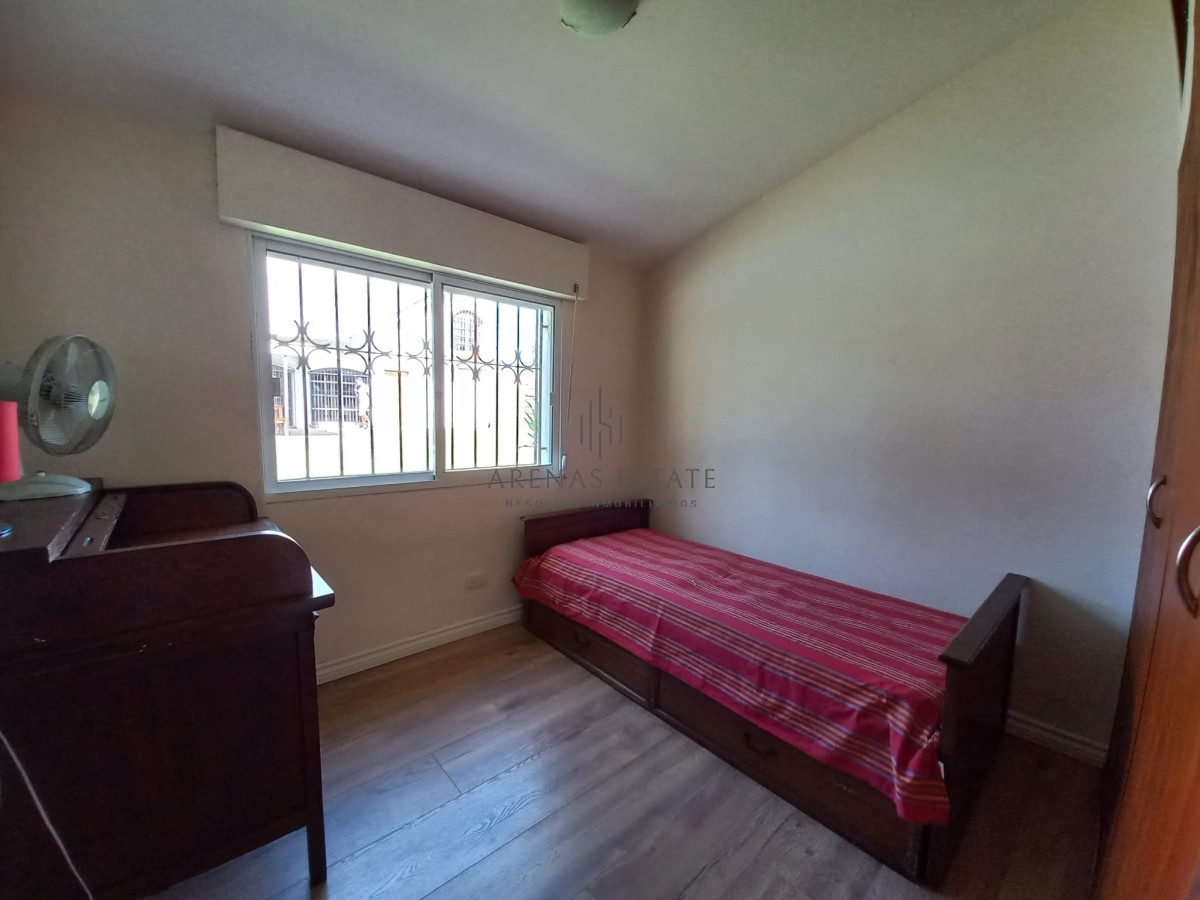 Casa ID.2436 - Vende casa de 3 dormitorios totalmente reformada. Con piscina climatizada. Cerca de colegios, Punta del Este 